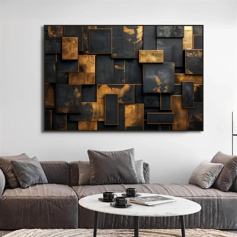 Cuadro geométrico negro y dorado en un salón