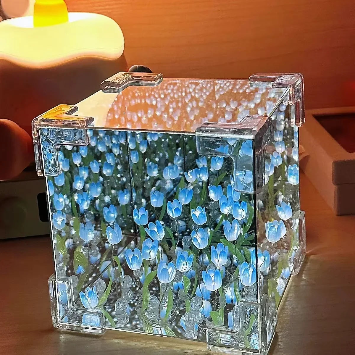 Lámpara cubo de tulipanes (kit para montar)