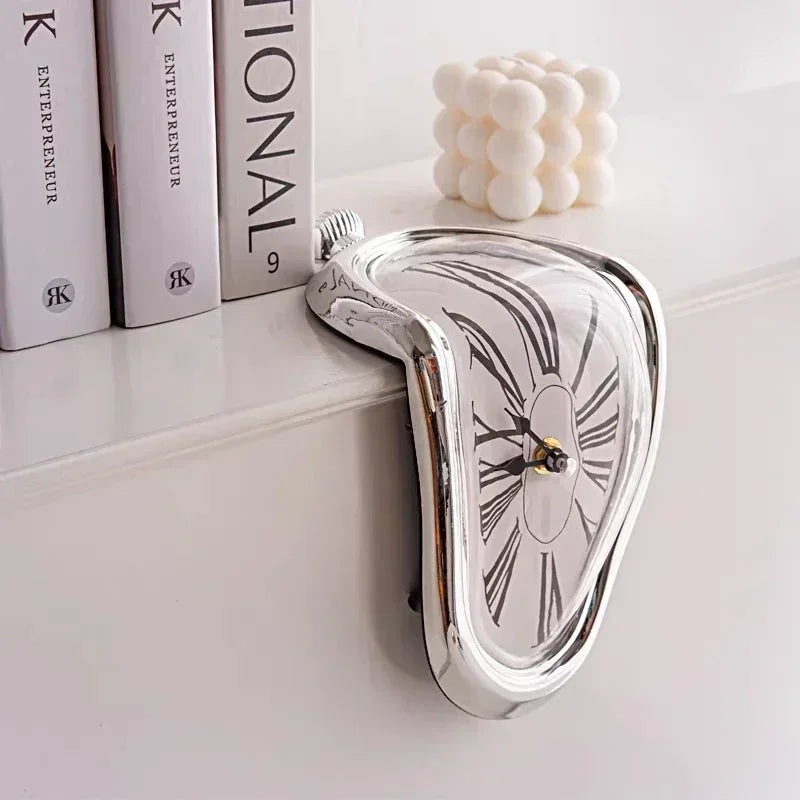 Reloj derretido