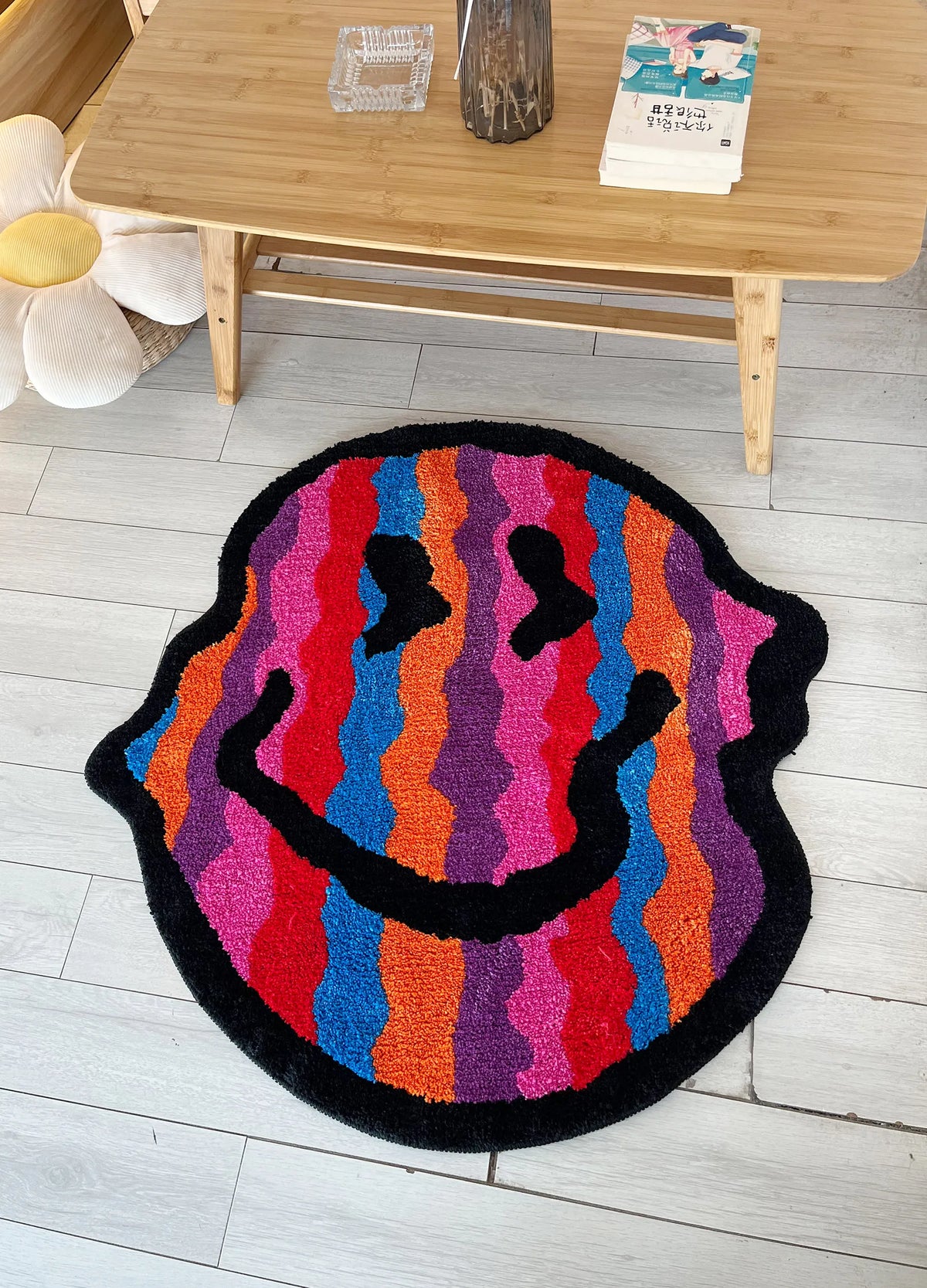 Wavy Smile Rug
