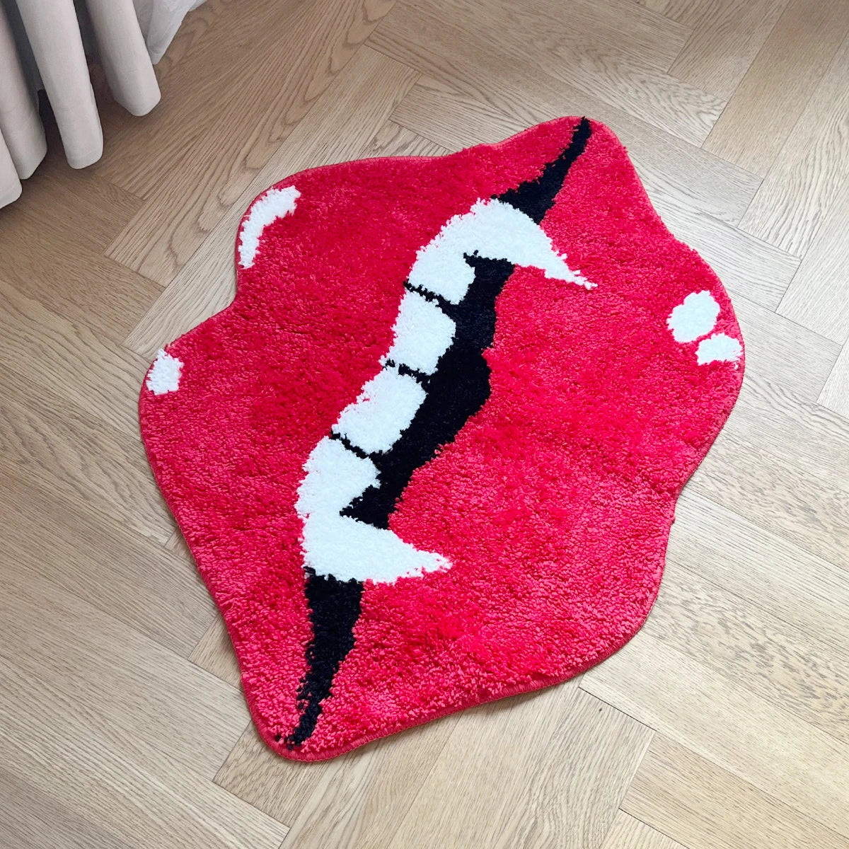 Alfombra labios de vampiro, detalle
