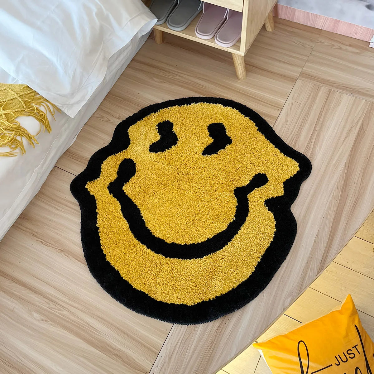 Wavy Smile Rug